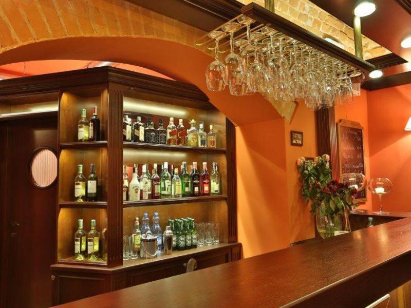 Rynek 6 Retro Pub & Hostel Radom Ngoại thất bức ảnh