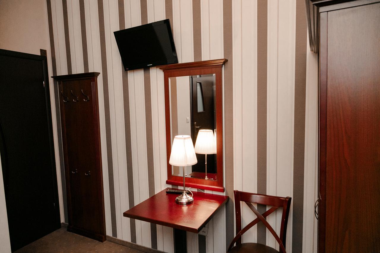 Rynek 6 Retro Pub & Hostel Radom Ngoại thất bức ảnh