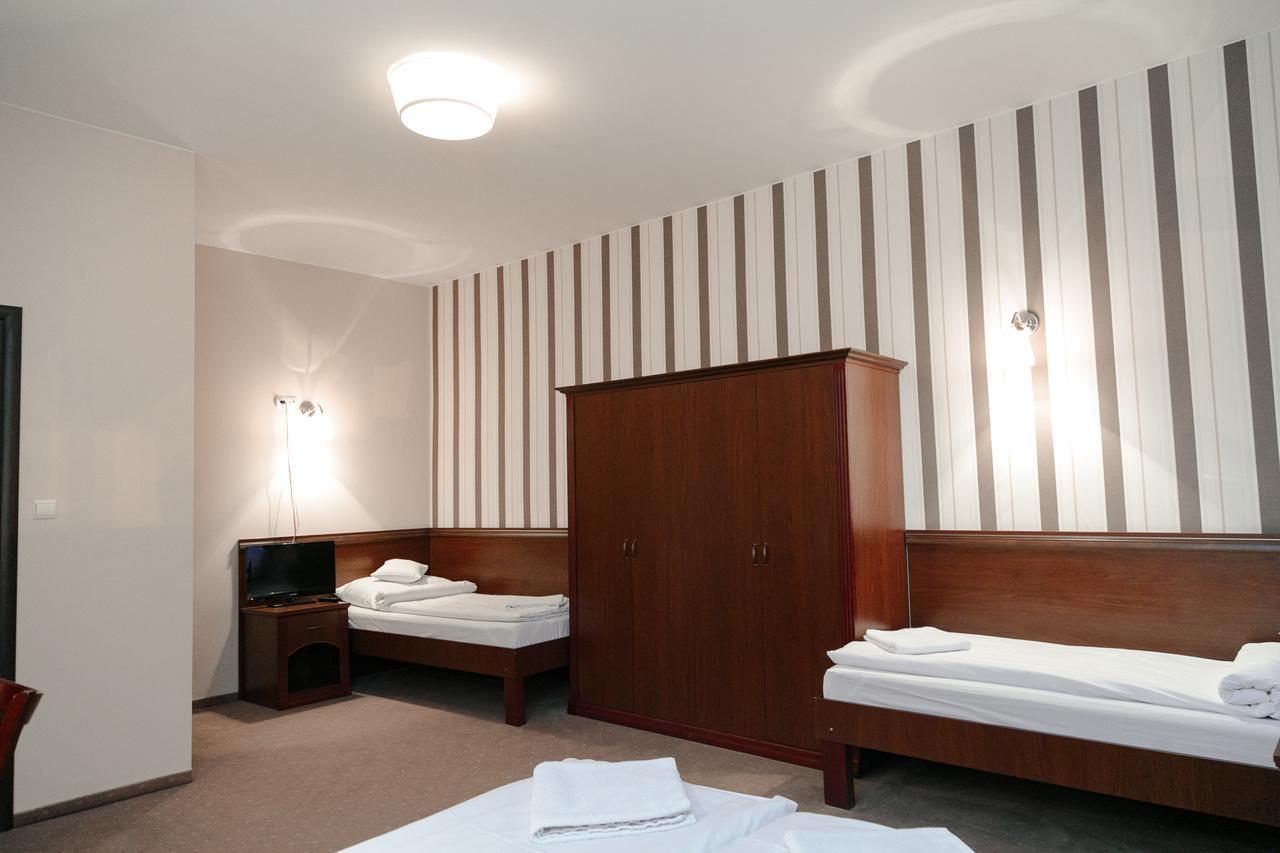 Rynek 6 Retro Pub & Hostel Radom Ngoại thất bức ảnh